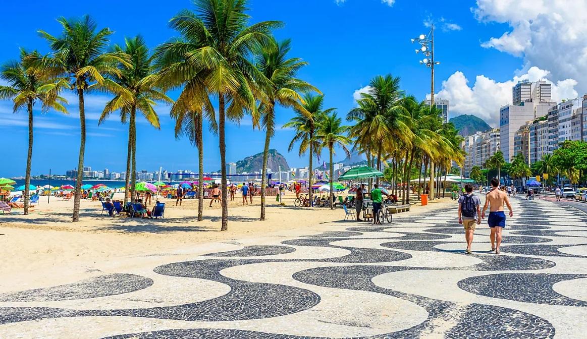 Rio de Janeiro khiến mỗi ngày trở thành một cuộc phiêu lưu đầy cảm xúc, nơi nhịp điệu samba hòa cùng hơi thở của biển trời nhiệt đới