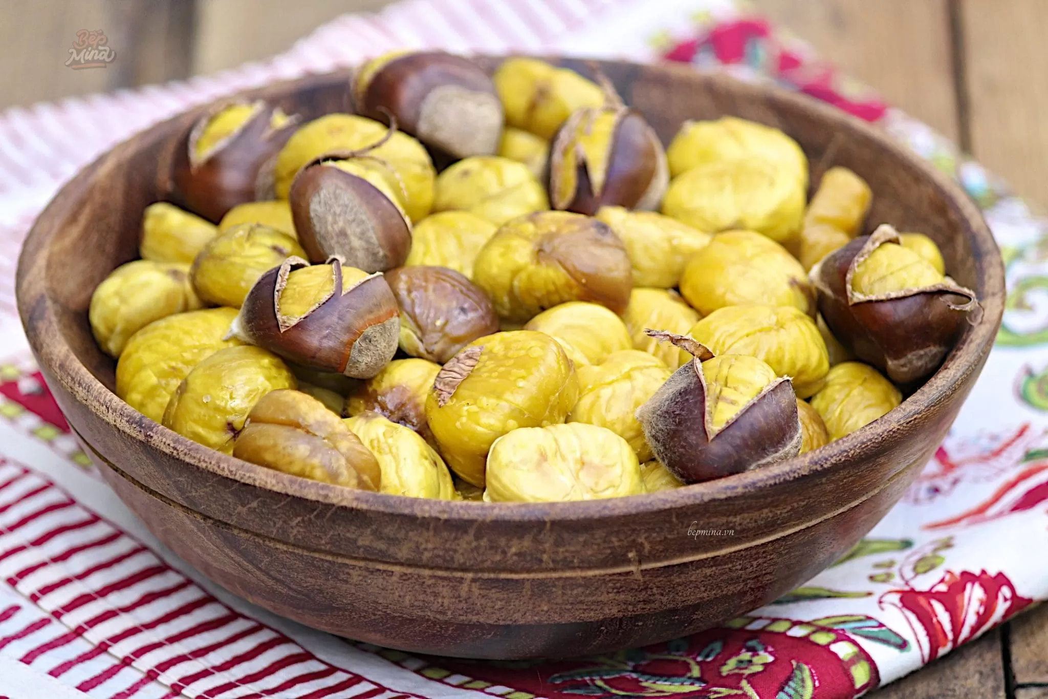 Mùa hái dẻ ở Trùng Khánh