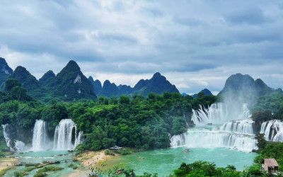 Việt Nam - Trung Quốc vận hành thí điểm cho du khách qua lại Khu cảnh quan thác Bản Giốc - Đức Thiên