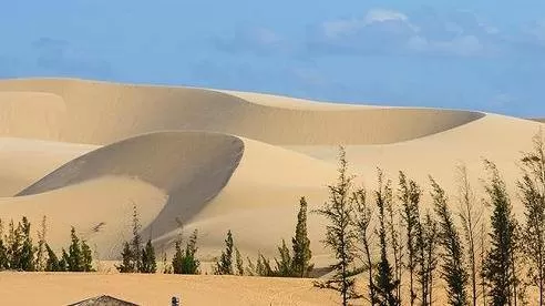 Mũi Né lọt top điểm đến giá rẻ vào mùa thu