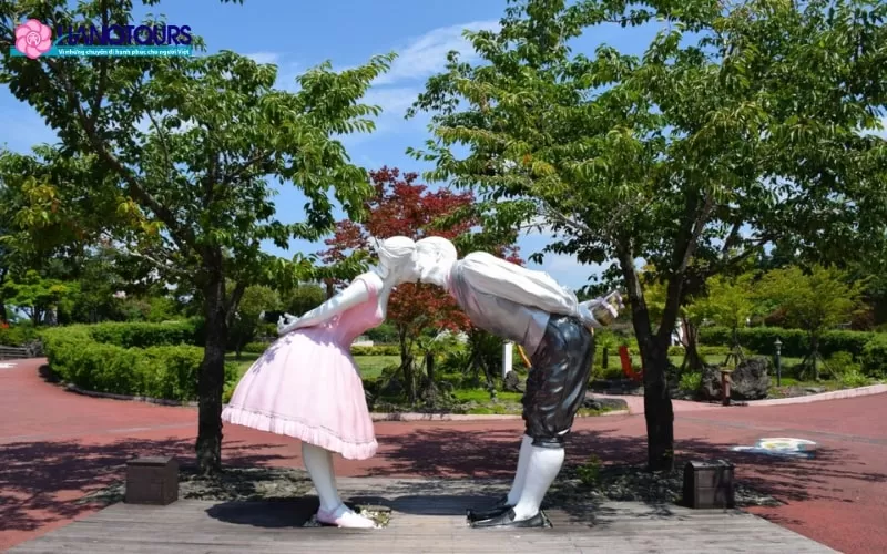 3 trải nghiệm du lịch độc đáo của công viên tình yêu Hàn Quốc