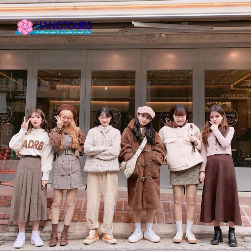 Đi Hàn Quốc nên mặc gì? Tips chọn đồ phù hợp, hợp thời trang
