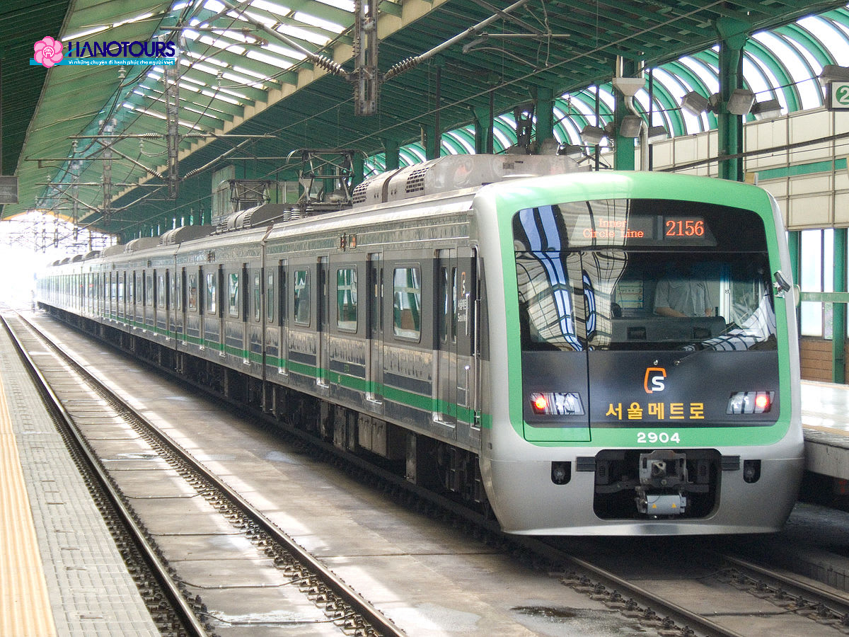 Khám phá tàu điện ngầm Hàn Quốc hiện đại bậc nhất