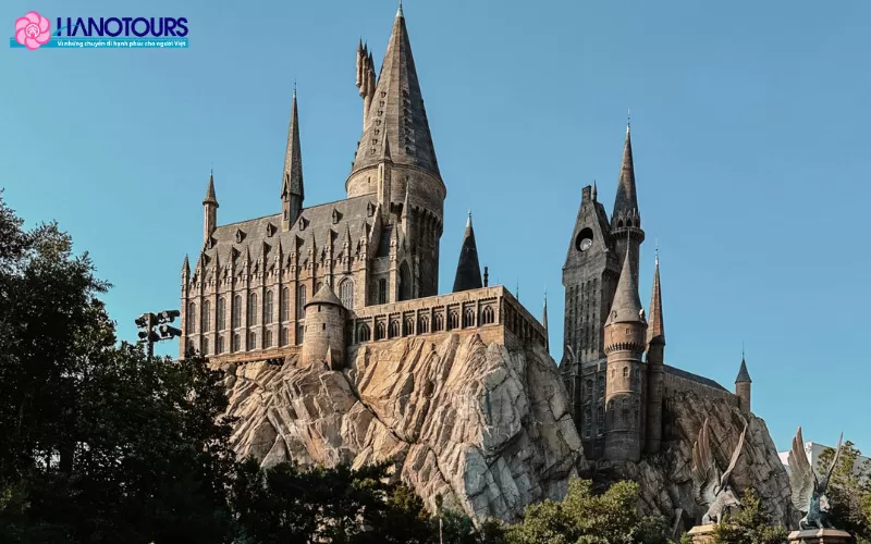 Khám phá lâu đài Hogwarts - Nơi gắn liền với bộ phim Harry Potter