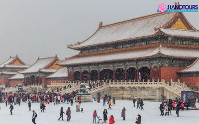 Đi Trung Quốc nên mặc gì? Bí kíp phối đồ phù hợp theo mùa