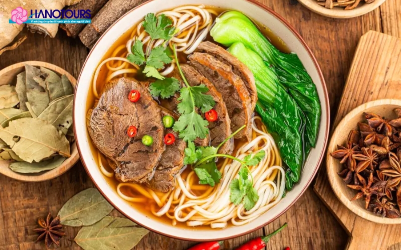 15+ Món ăn truyền thống của Trung Quốc hấp dẫn, nổi tiếng