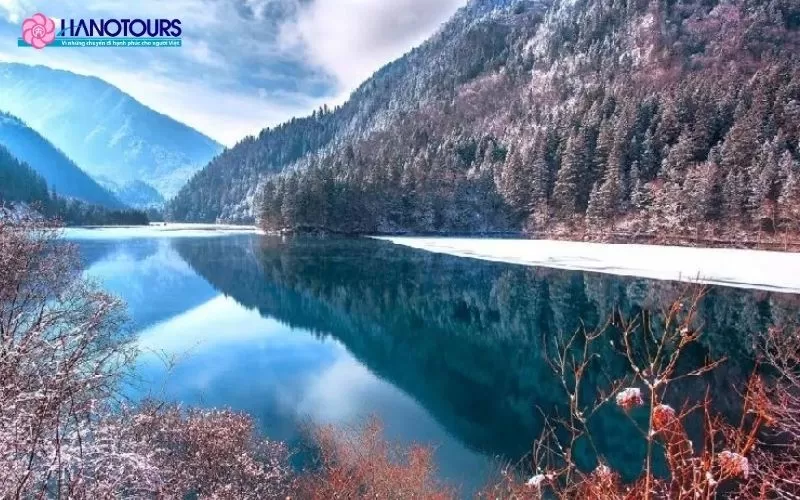 Kinh nghiệm du lịch Cửu Trại Câu Trung Quốc mới nhất 2026