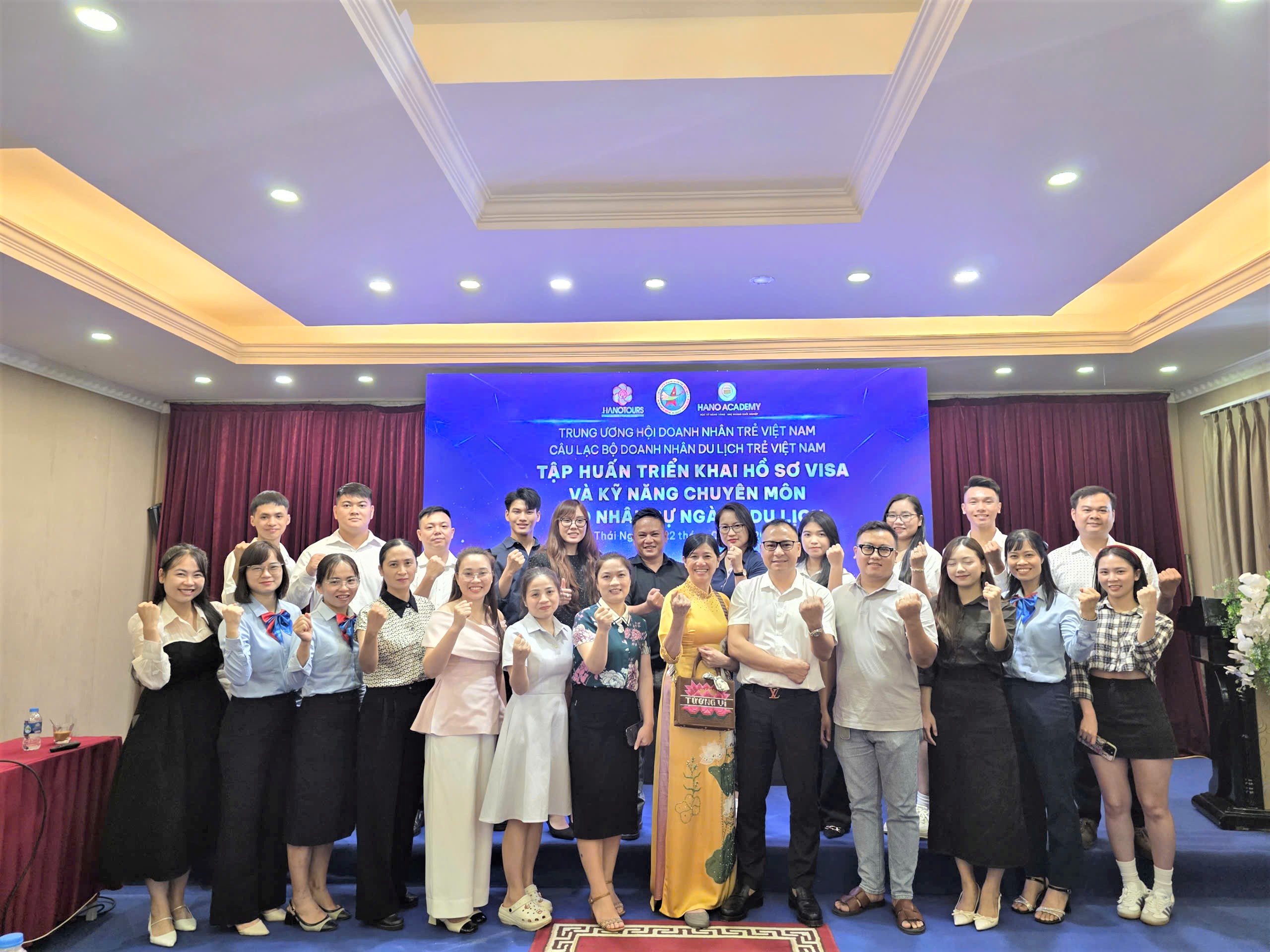 Đồng hành cùng nhân sự ngành du lịch nâng cao nghiệp vụ và kỹ năng visa
