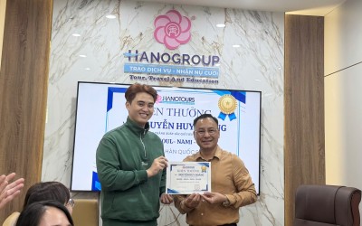 Khen thưởng cá nhân hoàn thành xuất sắc chỉ tiêu tuyến Hàn Quốc