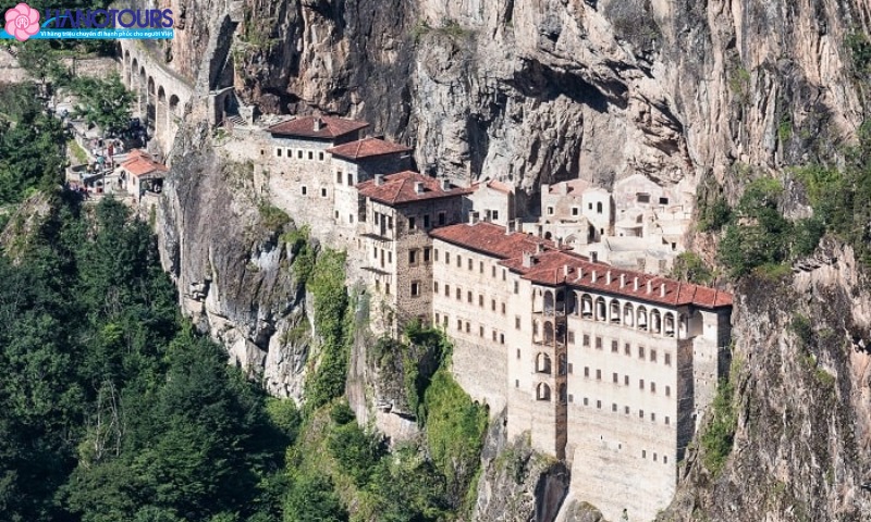 Review Tour Thổ Nhĩ Kỳ 8 Ngày 7 Đêm: Đi Đâu, Ăn Gì, Giá Bao Nhiêu?