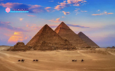 Bình minh Kim Tự Tháp: Khoảnh khắc vàng giữa sa mạc