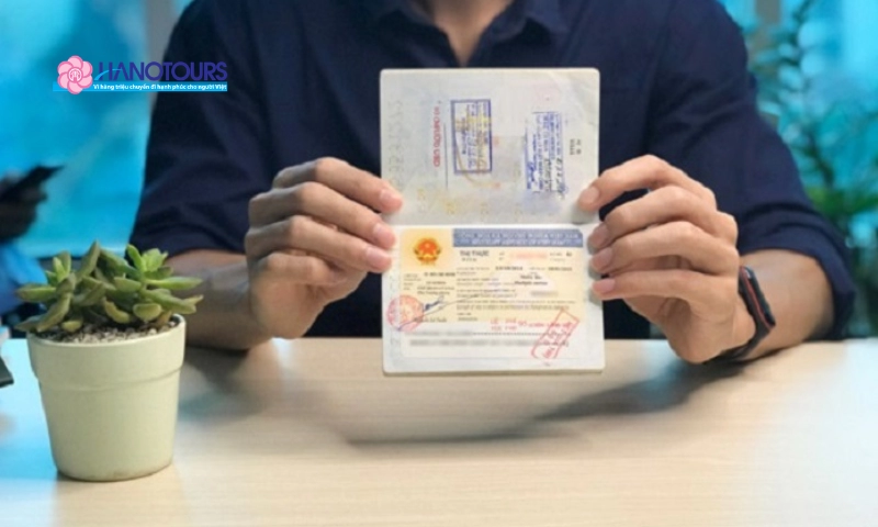 Visa quá cảnh tại Nga: Những trường hợp nào bắt buộc phải xin?