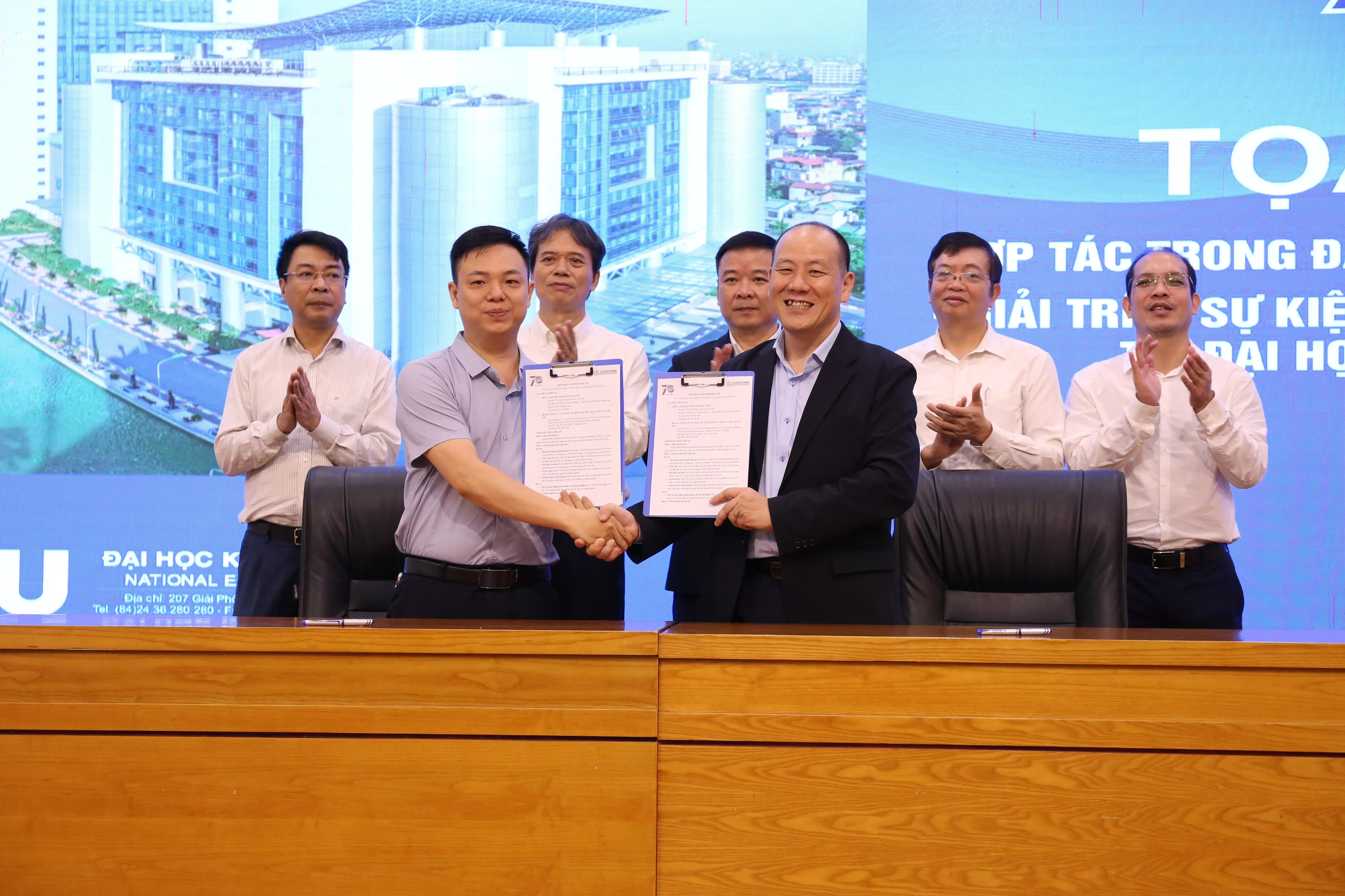 Hanotours thúc đẩy hợp tác với Đại học Kinh tế Quốc dân trong mục tiêu tăng cường gắn kết đào tạo với thực tiễn