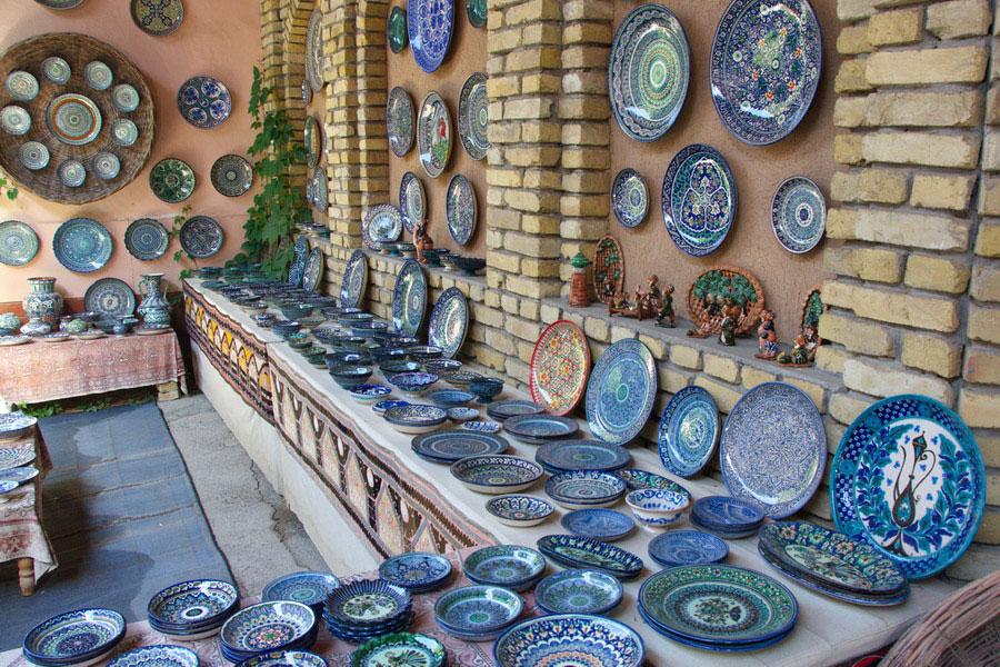 Làng gốm Rishtan – Sắc xanh thủ công nổi tiếng của Uzbekistan