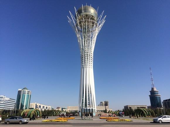Tháp Bayterek Astana và câu chuyện Cây Sự Sống của Kazakhstan