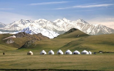 Trải nghiệm lều Yurt Kyrgyzstan, một đêm giữa miền du mục