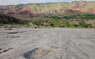 Cao nguyên Dinosaur Plateau Turkmenistan – Dấu chân khủng long giữa Koytendag