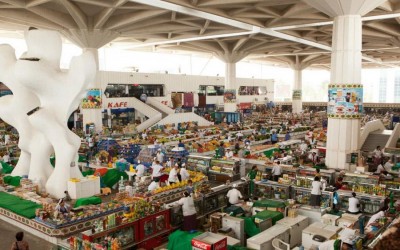 Khám phá chợ lớn Altyn Asyr Bazaar tại Turkmenistan
