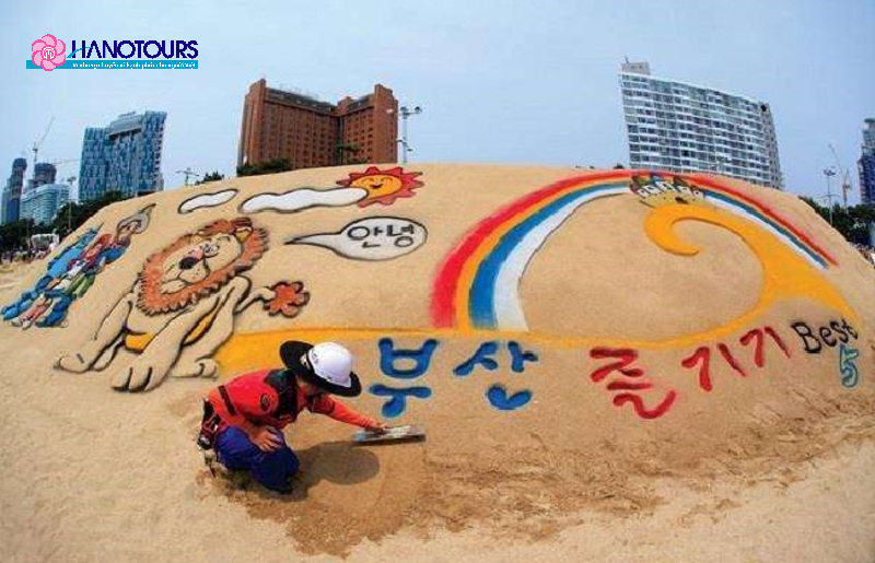 Lễ hội cát tại Busan