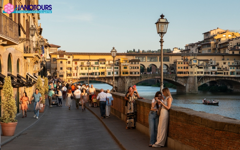 Toàn cảnh Florence tựa như bức tranh được chụp dưới ống kính của người qua đường