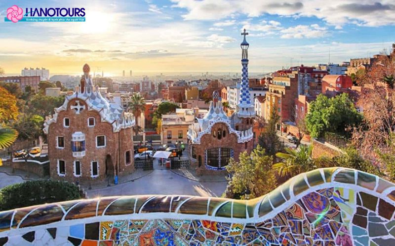 Barcelona còn được biết đến là 1 trong 10 thành phố đẹp nhất trên thế giới 