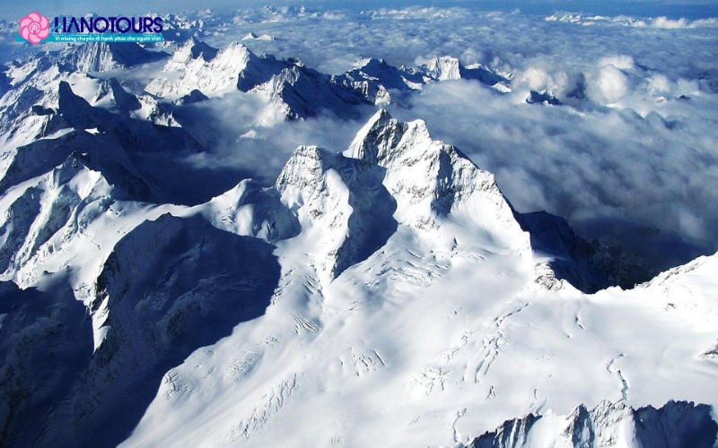 Dãy núi Alps mang tới cảnh quan tuyệt đẹp