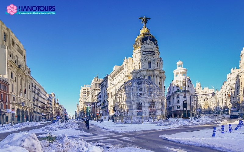 Madrid thường bớt lạnh và ít mưa trong tháng 2