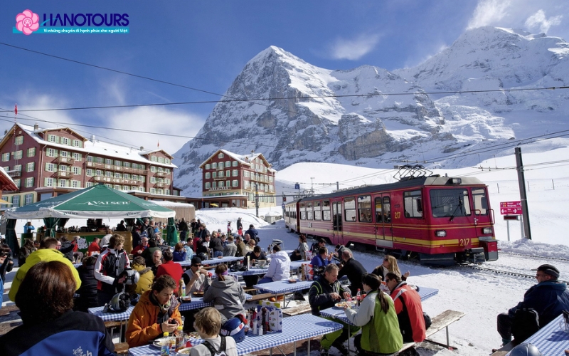 Người dân Thụy Sĩ di chuyển chủ yếu bằng tàu hỏa