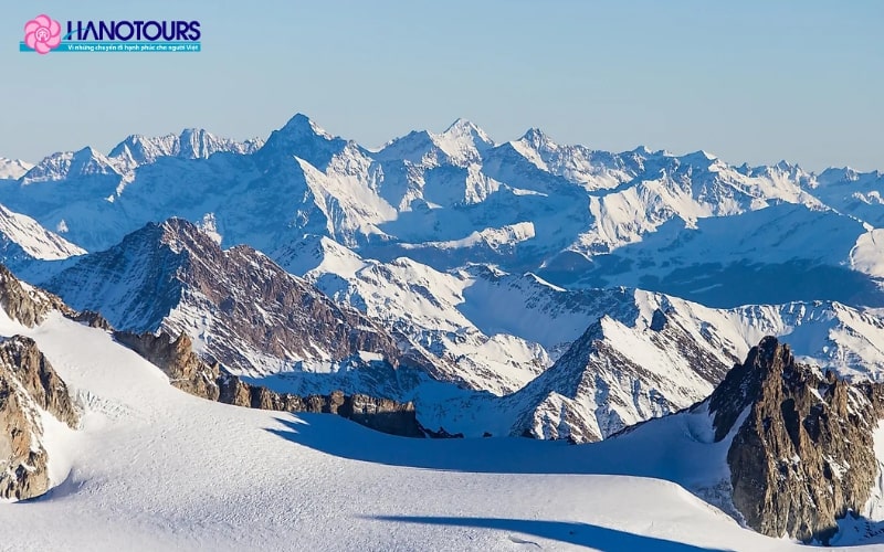 Dãy núi Alps có tổng chiều dài lên tới 1.200 km