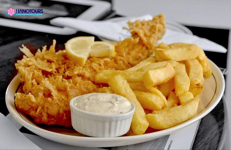 Món kết hợp giữa cá với khoai tây, là biểu tượng ẩm thực trong văn hóa của Anh