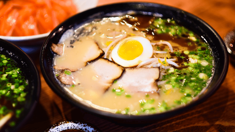 Kinh nghiệm du lịch Nhật Bản phải thưởng thức qua món mì Ramen thơm ngon