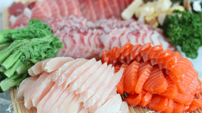 Món ăn sashimi rất được lòng giới trẻ Việt Nam