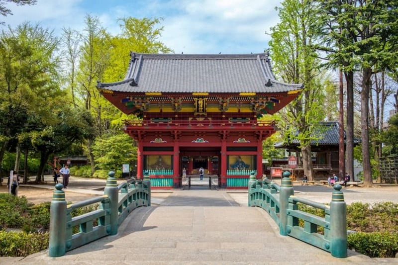Đền Nezu là một trong những địa điểm tham quan nổi tiếng của Tokyo