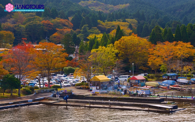 Hakone mùa thu