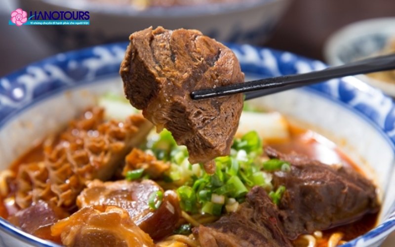 Mì bò Đài Bắc