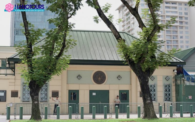 Nếu Visa có bất kỳ sai sót nào, bạn cần liên hệ ngay với Lãnh sự quán