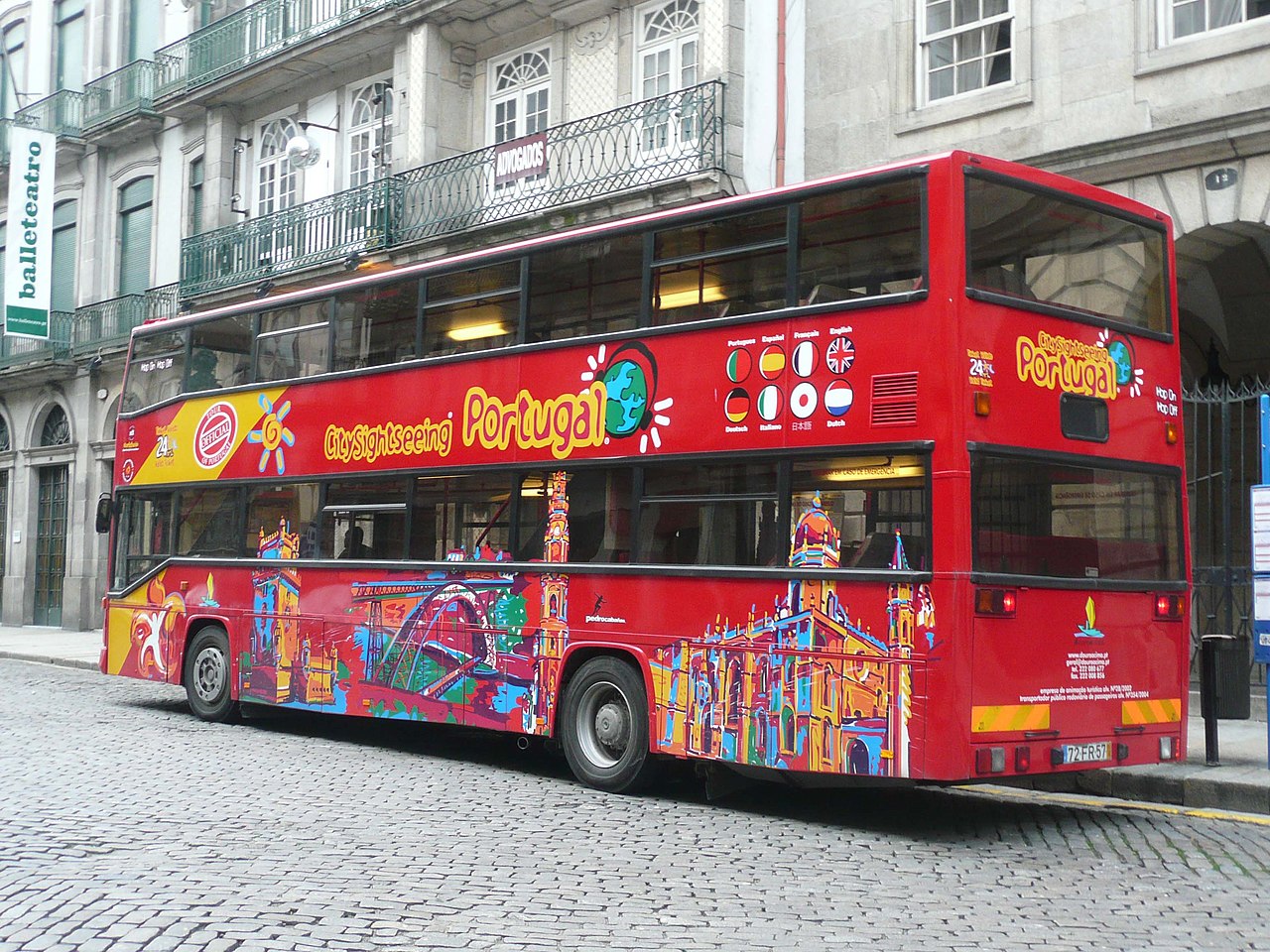 Hệ thống xe bus phủ rộng khắp các thành phố lớn của Bồ Đào Nha