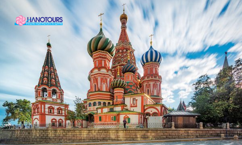 Mua bảo hiểm du lịch Nga