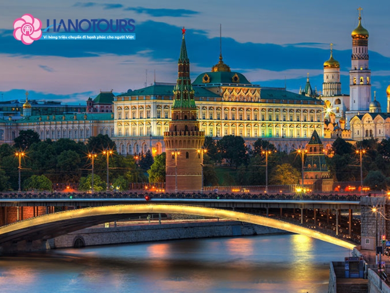 Những câu chuyện bí ẩn khiến Điện Kremlin luôn cuốn hút