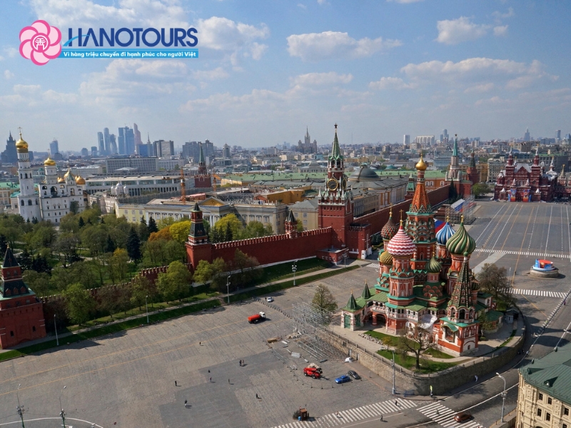 Quảng trường Đỏ và Điện Kremlin như trái tim lịch sử của nước Nga