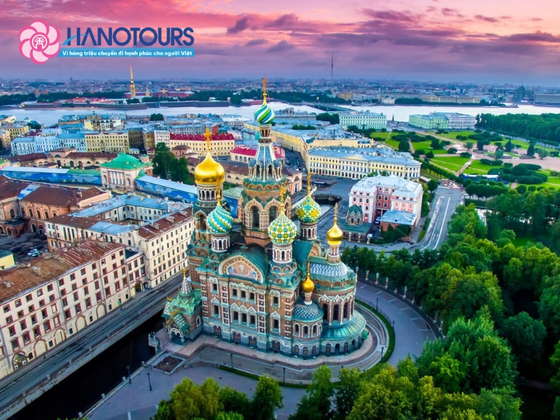 Từ Moscow đến Saint Petersburg mất bao lâu với từng phương tiện?