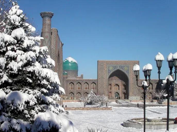 Mùa đông phủ lên Uzbekistan một vẻ đẹp cổ kính và tĩnh lặng