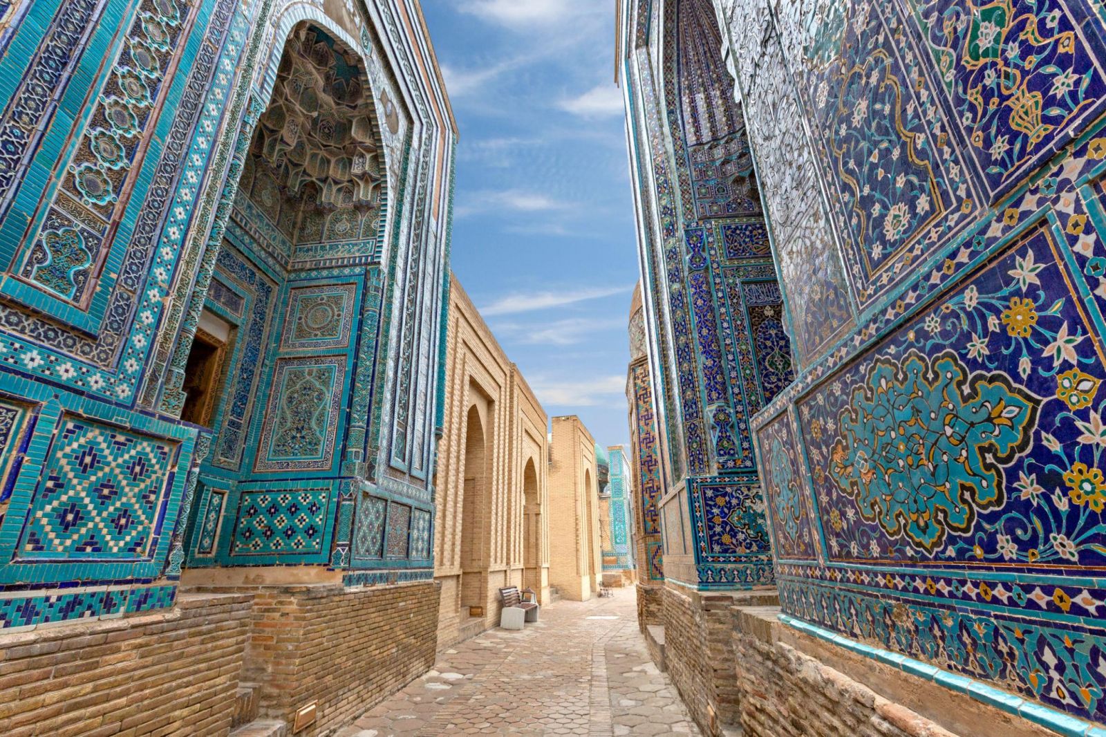 Samarkand mê hoặc bằng sắc lam và những tuyệt tác kiến trúc Hồi giáo