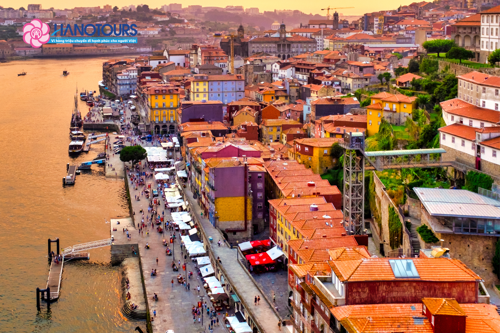 Khu phố cổ Ribeira cổ điển thơ mộng