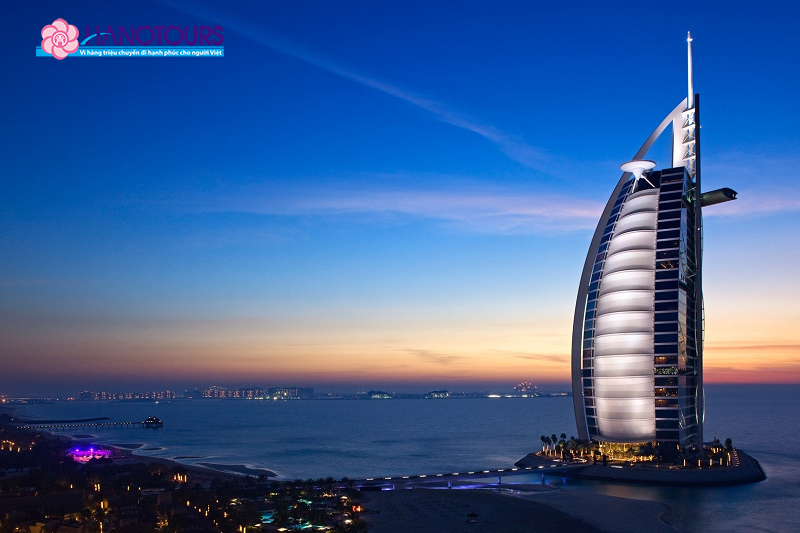 Khách sạn 7 sao Burj Al Arab