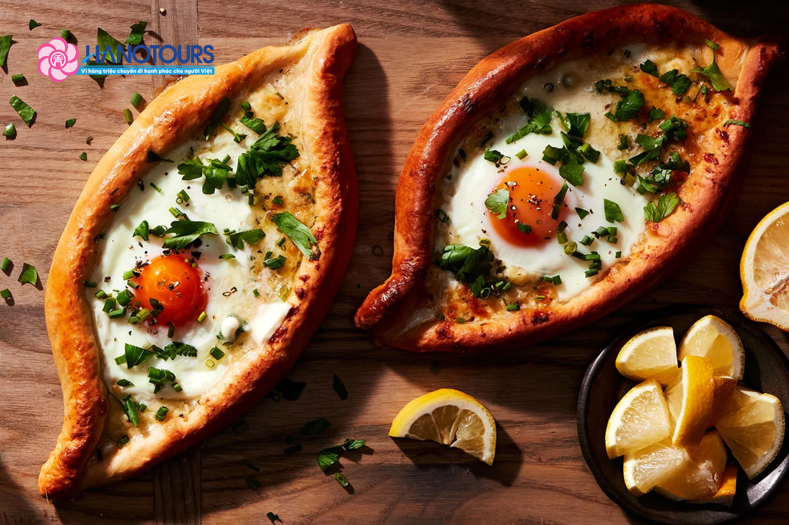 Bánh mì Khachapuri 
