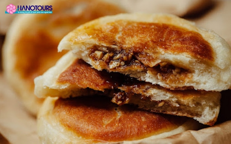 Hotteok (Bánh rán ngọt)