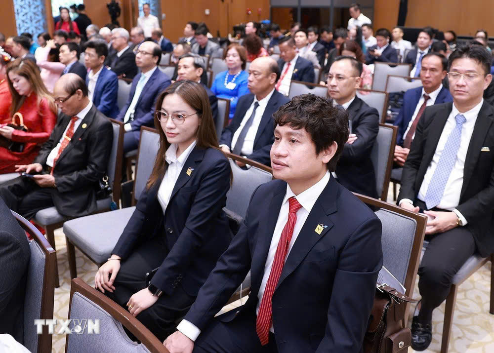 Lãnh đạo các doanh nghiệp tiêu biểu dự Hội nghị