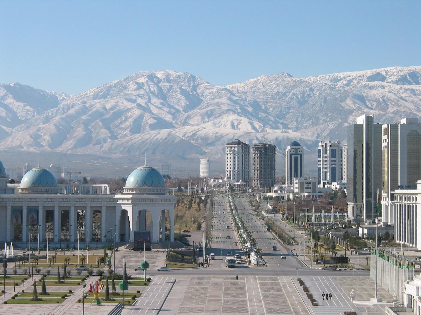 Du lịch Turkmenistan mùa đông với Ashgabat, núi Kopet Dag và cảnh quan Trung Á trong tiết trời lạnh