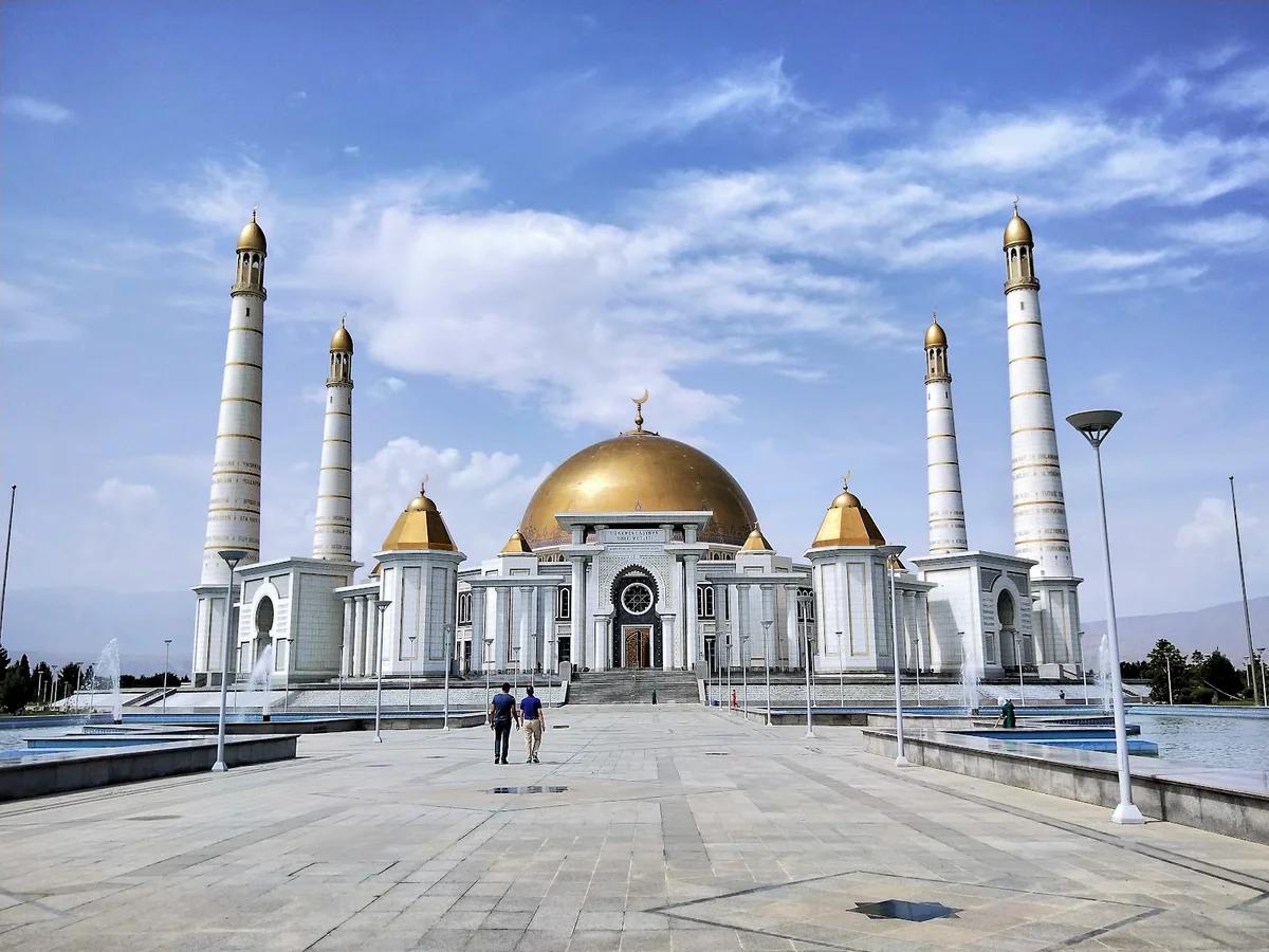 Khám phá những điểm đến nổi bật của Ashgabat để cảm nhận vẻ đẹp kiến trúc và dấu ấn văn hóa đặc trưng của Turkmenistan